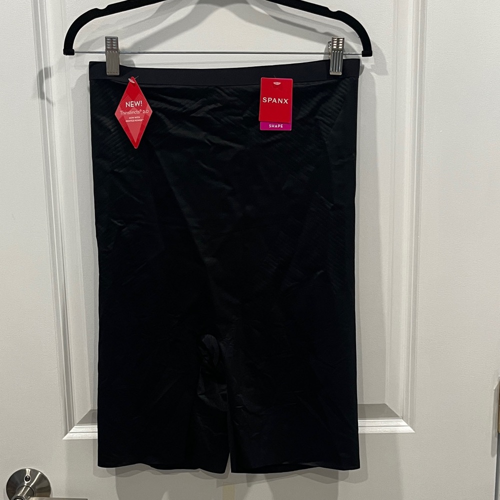SPANX Black Mid-Thigh Shaper
